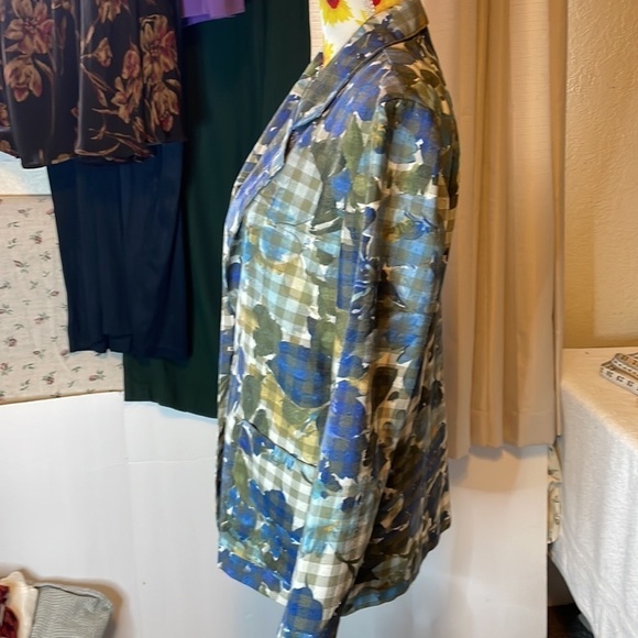 Tofy Brand ~ Colorful and Fun Lightweight Office Blazer - Picture 5 of 12